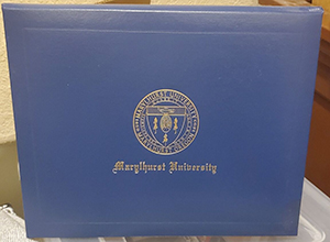 How to make a Marylhurst University diploma cover?
